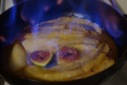 Spiced-Rum Banana Flambé